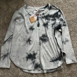 Umgee Gray Long Sleeve tie dye ribbed Polo Tee Relaxed Fit